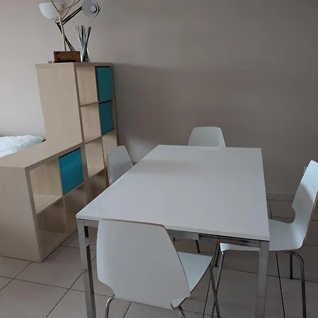 Slowliday بيت للعطل *