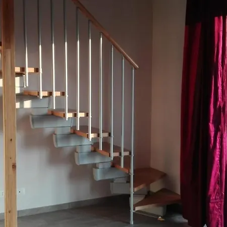 Slowliday بيت للعطل